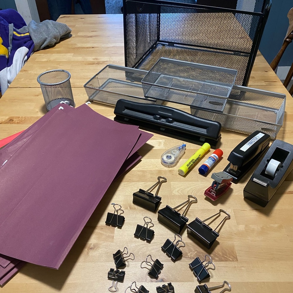 Rubbermaid Home Office Supply Bundle - Mesh Desk Organizers & Stationery